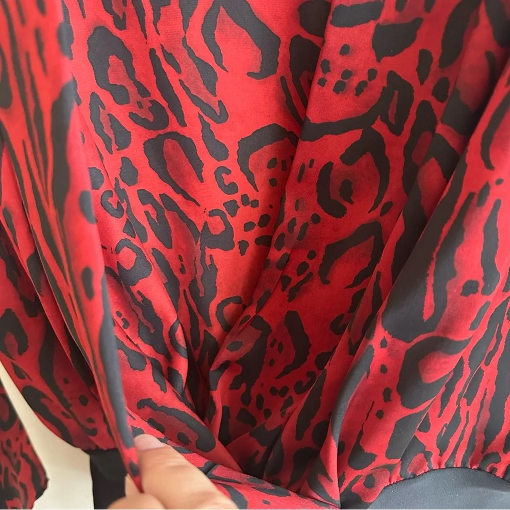 NWT Zara Animal Print Deep V Plunge Draped Wrap Long Sleeve Bodysuit Red Black L - Picture 9 of 16